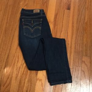 Women’s Levi skinny jeans size 7